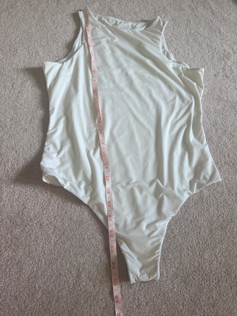 SKIMS White Scoop Neck Racerback high neck Sleeveless Bodysuit - Picture 5 of 5